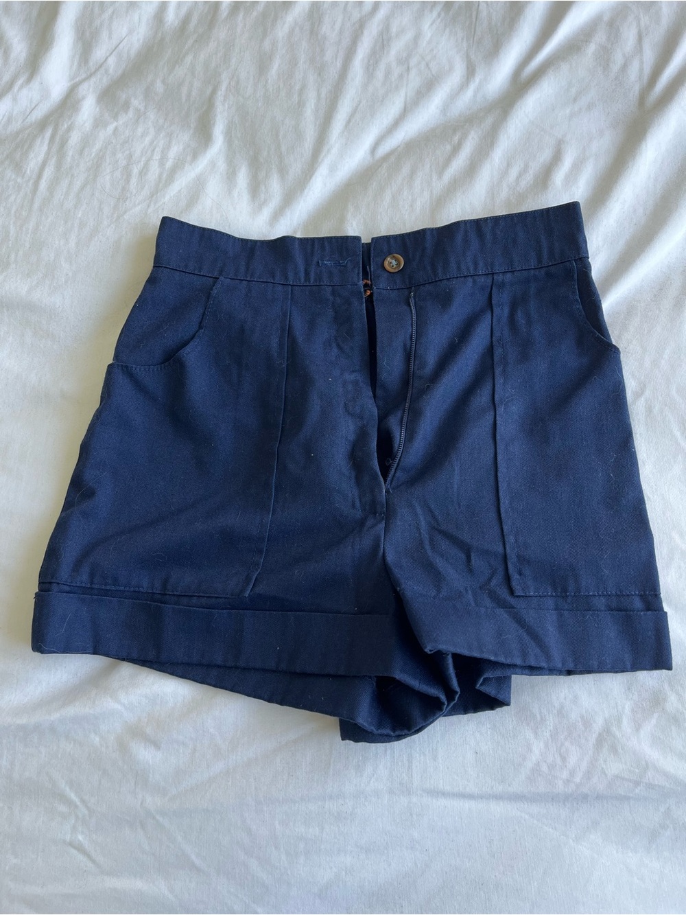 Vintage high waisted Navy Womens Shorts size small